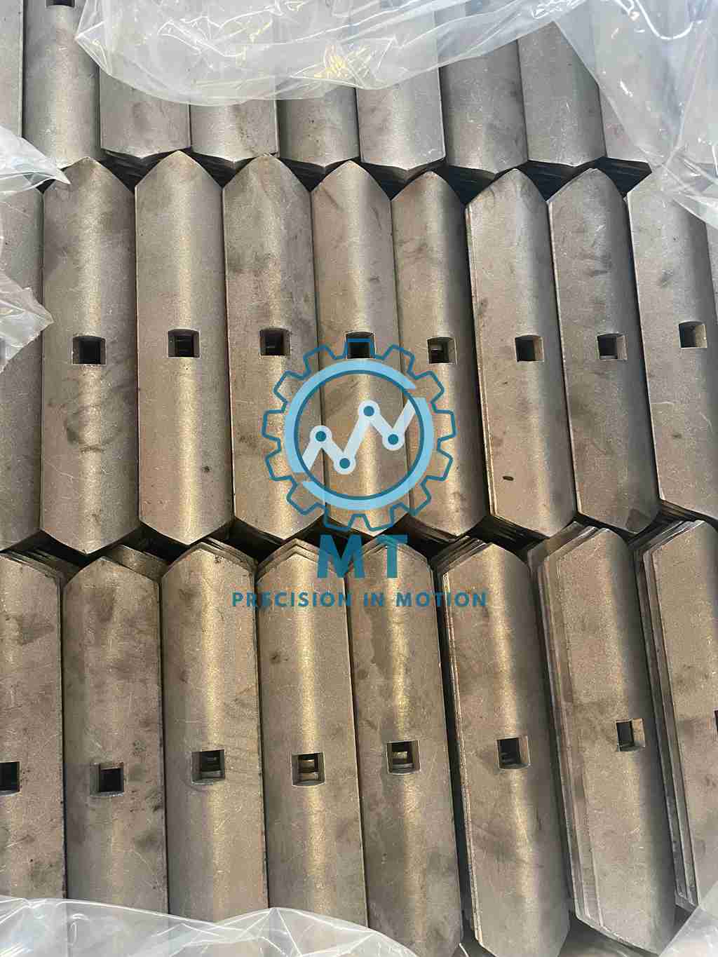 Custom metal stamping parts for transmission machinery