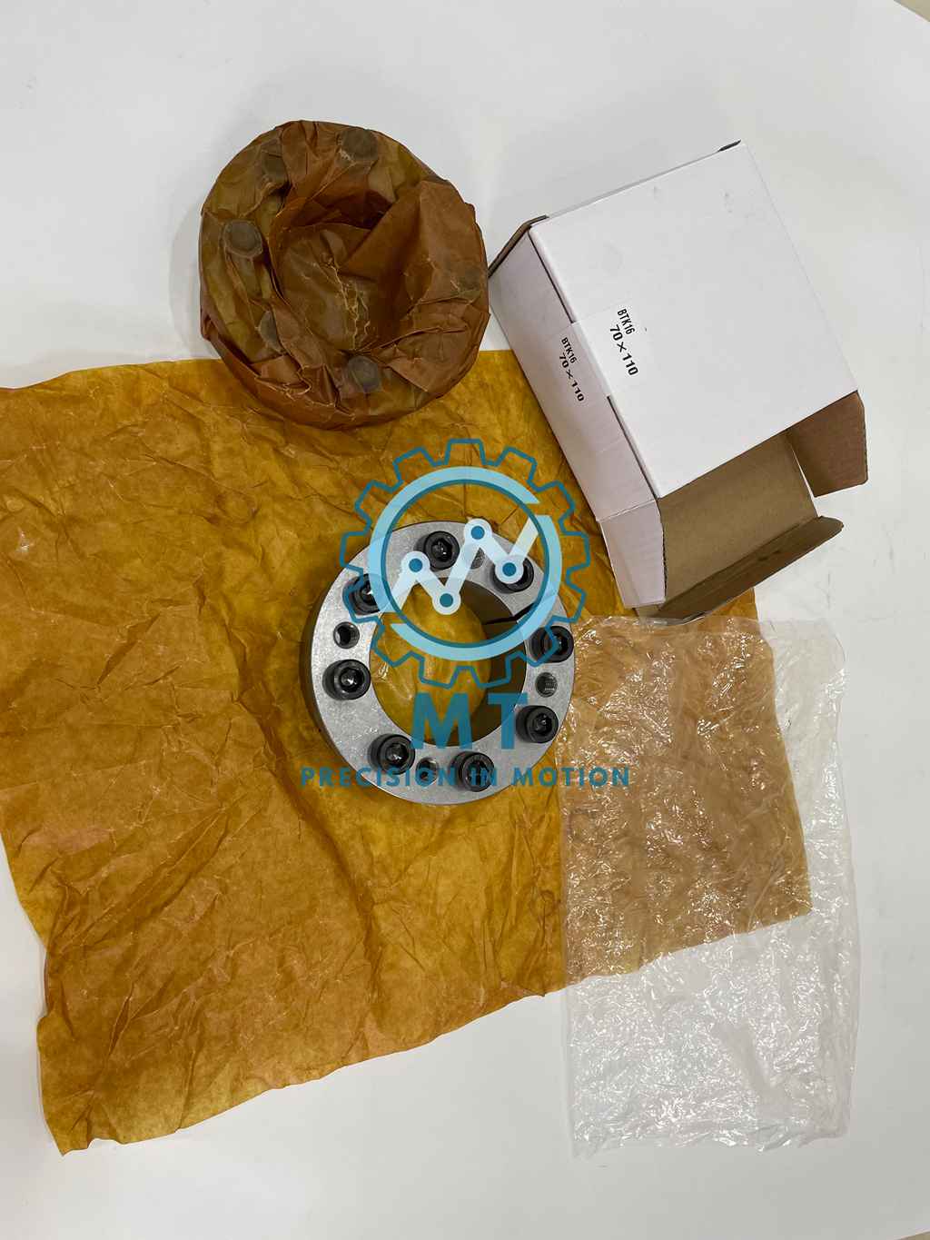 locking device with clamping screws