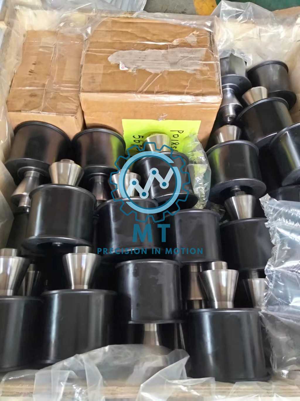 Rubber coated industrial roller wheel for conveyor systems